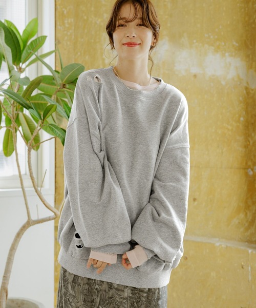 studio CLIP（スタディオクリップ）の「【WEB限定】ダメージルーズスウェット（スウェット・レディース・スミクロ/杢グレー・FREE）」の5枚目の写真