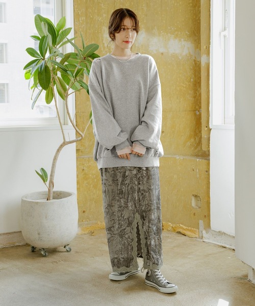 studio CLIP（スタディオクリップ）の「【WEB限定】ダメージルーズスウェット（スウェット・レディース・スミクロ/杢グレー・FREE）」の12枚目の写真