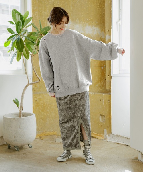 studio CLIP（スタディオクリップ）の「【WEB限定】ダメージルーズスウェット（スウェット・レディース・スミクロ/杢グレー・FREE）」の13枚目の写真