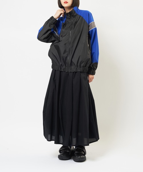 gomme(ゴム)の「ミックスタフタ ラインタフタブルゾン(ブルゾン・レディース・ブラック・MEDIUM)」の14枚目の写真