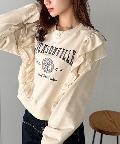 mily bilet(ミウィビレット)の「【mily bilet】チュールとフリルで甘く着る。ダブルフリルカレッジロゴ刺繍スウェット(スウェット・レディース・チャコール/ベージュ/オートミール/ネイビー・SMALL/MEDIUM/LARGE/X-LARGE)」の19枚目の写真