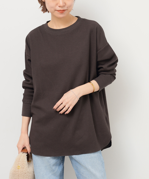 JOURNAL STANDARD relume(ジャーナルスタンダード レリューム)の「《追加》TCワッフルオーバーサイズロングスリーブTシャツ(Tシャツ/カットソー・レディース・ストーン/チョコ/ブラック/ホワイト・FREE)」の1枚目の写真