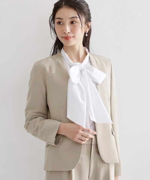 THE SHOP TK （ザ ショップ ティーケー ）の「【通勤・セレモニー】ダブルクロス ノーカラージャケット/セットアップ可（ノーカラージャケット・レディース・ブラック/ベージュ/ネイビー・12/14/13/11）」の2枚目の写真