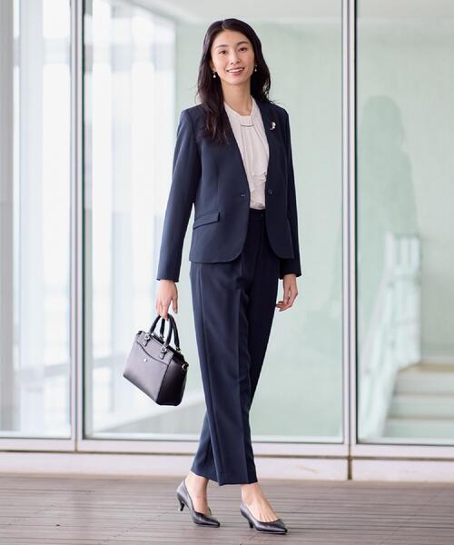 THE SHOP TK （ザ ショップ ティーケー ）の「【通勤・セレモニー】ダブルクロス ノーカラージャケット/セットアップ可（ノーカラージャケット・レディース・ブラック/ベージュ/ネイビー・12/14/13/11）」の5枚目の写真