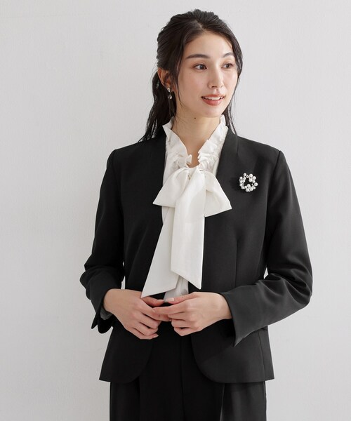 THE SHOP TK （ザ ショップ ティーケー ）の「【通勤・セレモニー】ダブルクロス ノーカラージャケット/セットアップ可（ノーカラージャケット・レディース・ブラック/ベージュ/ネイビー・12/14/13/11）」の7枚目の写真