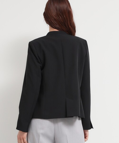 THE SHOP TK （ザ ショップ ティーケー ）の「【通勤・セレモニー】ダブルクロス ノーカラージャケット/セットアップ可（ノーカラージャケット・レディース・ブラック/ベージュ/ネイビー・12/14/13/11）」の20枚目の写真