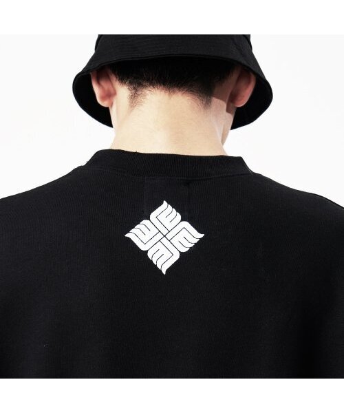 EIGHTVOLUME（エイトボリューム）の「EVスターエンブレムオーバーサイズスウェット（スウェット・メンズ・その他・ONESIZE）」の3枚目の写真