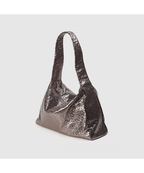 ANODDS(アンオズ)の「LUVIK GLITTER hobo bag(ショルダーバッグ・レディース・ブラック/シルバーグレー・FREE)」の2枚目の写真