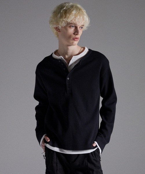 GRANCY（グランシー）の「【GRANCY】Double-layered Thermal Henley Long Sleeve T-Shirt / ダブルレイヤードサーマルヘンリーロンT（Tシャツ/カットソー・メンズ・グレー/ブラック・L/M/S）」の3枚目の写真