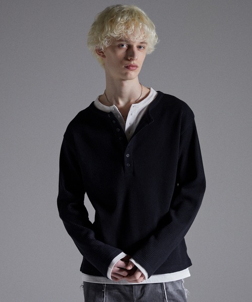 GRANCY（グランシー）の「【GRANCY】Double-layered Thermal Henley Long Sleeve T-Shirt / ダブルレイヤードサーマルヘンリーロンT（Tシャツ/カットソー・メンズ・グレー/ブラック・L/M/S）」の8枚目の写真