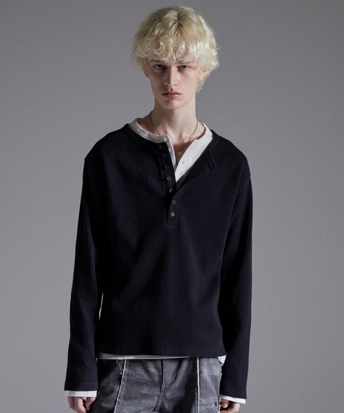 GRANCY（グランシー）の「【GRANCY】Double-layered Thermal Henley Long Sleeve T-Shirt / ダブルレイヤードサーマルヘンリーロンT（Tシャツ/カットソー・メンズ・グレー/ブラック・L/M/S）」の10枚目の写真