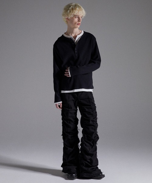 GRANCY（グランシー）の「【GRANCY】Double-layered Thermal Henley Long Sleeve T-Shirt / ダブルレイヤードサーマルヘンリーロンT（Tシャツ/カットソー・メンズ・グレー/ブラック・L/M/S）」の17枚目の写真