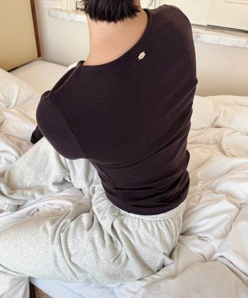 EDIT. FOR LULU（エディットフォールル）の「【SKIN for LULU】warm long rib tee（Tシャツ/カットソー・レディース・ブラウン・FREE）」の4枚目の写真