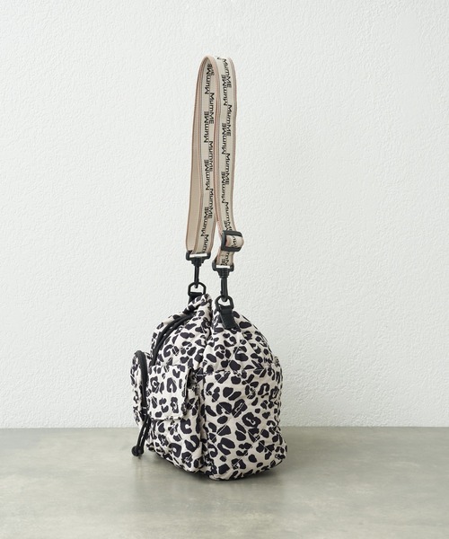 CIAOPANIC TYPY（チャオパニックティピー）の「:【大容量／軽量】【MumME】8ポケット巾着BAG（ショルダーバッグ・レディース・ホワイト/グレー/ブラック・ONE SIZE）」の9枚目の写真