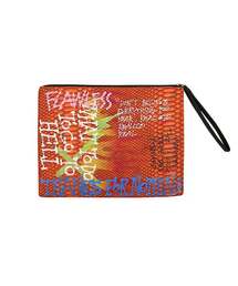 THE MADNESS（ザ マッドネス）の「HAND WORK LESS CLUTCH_OR（クラッチバッグ）」