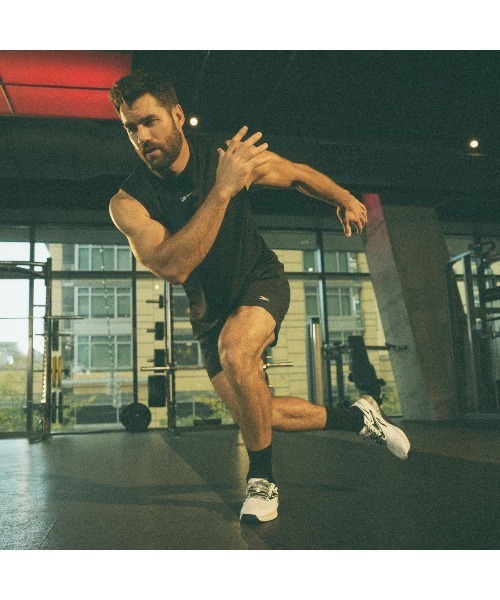 Reebok(リーボック)の「ナノ X5 エッジ / NANO X5 EDGE(スニーカー・メンズ・ホワイト/オレンジ/イエロー/ブラック/アイボリー/ネイビー/ブラック×ホワイト/グレイッシュベージュ/チェリーレッド・31cm/30.0cm/29.0cm/28.5cm/28.0cm/27.5cm/27.0cm/26.5cm/26.0cm/25.5cm/25.0cm/24.0cm/24.5cm/23.5cm/23.0cm)」の18枚目の写真