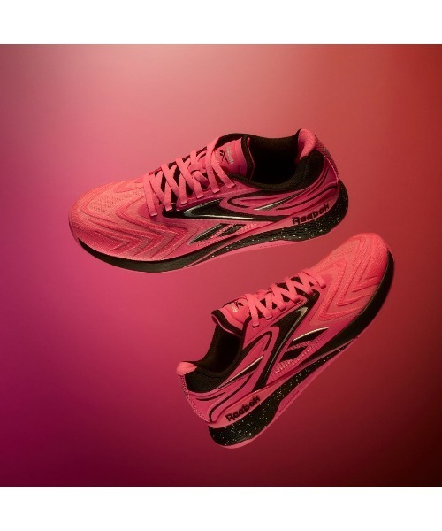 Reebok(リーボック)の「ナノ X5 エッジ / NANO X5 EDGE(スニーカー・メンズ・ホワイト/オレンジ/イエロー/ブラック/アイボリー/ネイビー/ブラック×ホワイト/グレイッシュベージュ/チェリーレッド・31cm/30.0cm/29.0cm/28.5cm/28.0cm/27.5cm/27.0cm/26.5cm/26.0cm/25.5cm/25.0cm/24.0cm/24.5cm/23.5cm/23.0cm)」の19枚目の写真