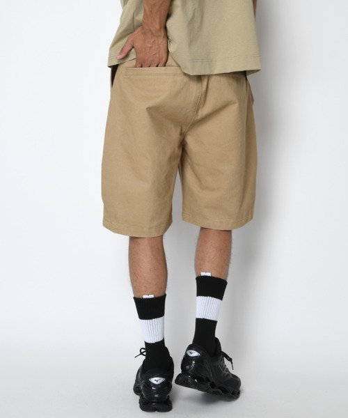 SUPERTHANKS(スーパーサンクス)の「ピグメント加工サイドタックショートパンツPigment dyed Twill side-tuck shorts(その他パンツ・メンズ・ベージュ/ブラック/アイボリー・L/M/S)」の13枚目の写真