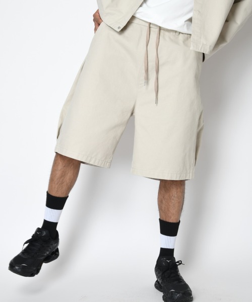 SUPERTHANKS(スーパーサンクス)の「ピグメント加工サイドタックショートパンツPigment dyed Twill side-tuck shorts(その他パンツ・メンズ・ベージュ/ブラック/アイボリー・L/M/S)」の18枚目の写真