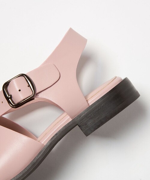 BEAUTY&YOUTH UNITED ARROWS（ビューティーアンドユースユナイテッドアローズ）の「ヘンケイライン グルカサンダル（サンダル・レディース・ブラック/ライトピンク・36/37/38）」の14枚目の写真