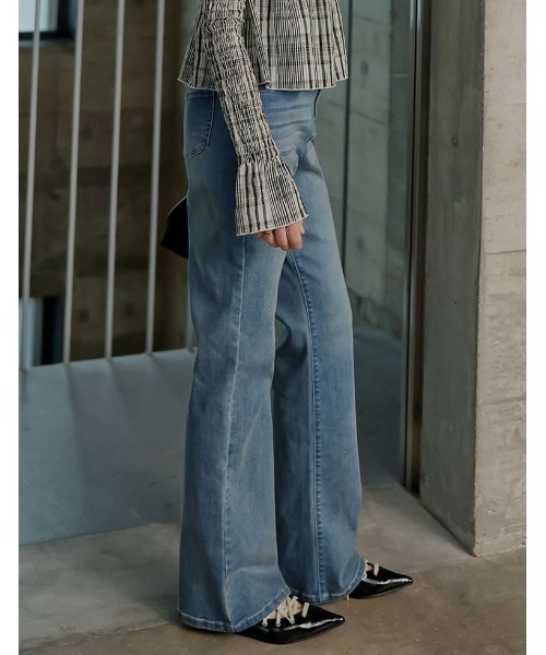 Re:EDIT（リエディ）の「[DENIM COLLECTION][2026S/S COLLECTION][低身長/高身長/大きいサイズ有]ストレッチデニムキックフレアパンツ（デニムパンツ・レディース・ブルー/ブラック/ネイビー・SHORT/AM/MEDIUM/TALL/LARGE/X-LARGE）」の9枚目の写真