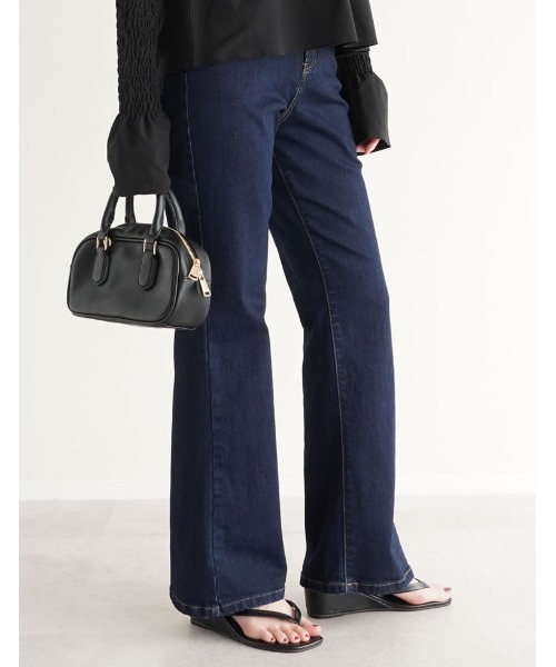 Re:EDIT（リエディ）の「[DENIM COLLECTION][2026S/S COLLECTION][低身長/高身長/大きいサイズ有]ストレッチデニムキックフレアパンツ（デニムパンツ・レディース・ブルー/ブラック/ネイビー・SHORT/AM/MEDIUM/TALL/LARGE/X-LARGE）」の21枚目の写真