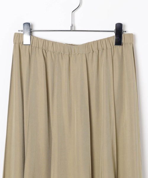 LEPSIM(レプシィム)の「パネルフレアスカート 647509(スカート・レディース・ベージュ/ブラック・FREE)」の4枚目の写真