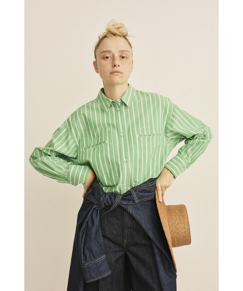 Rouge vif（ルージュヴィフ）の「胸ポケットコットンルーズフィットストライプシャツ/春服/大人カジュアル/手洗い可能（シャツ/ブラウス・レディース・グリーン/チャコールグレー・フリー）」の4枚目の写真