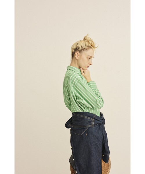 Rouge vif（ルージュヴィフ）の「胸ポケットコットンルーズフィットストライプシャツ/春服/大人カジュアル/手洗い可能（シャツ/ブラウス・レディース・グリーン/チャコールグレー・フリー）」の6枚目の写真