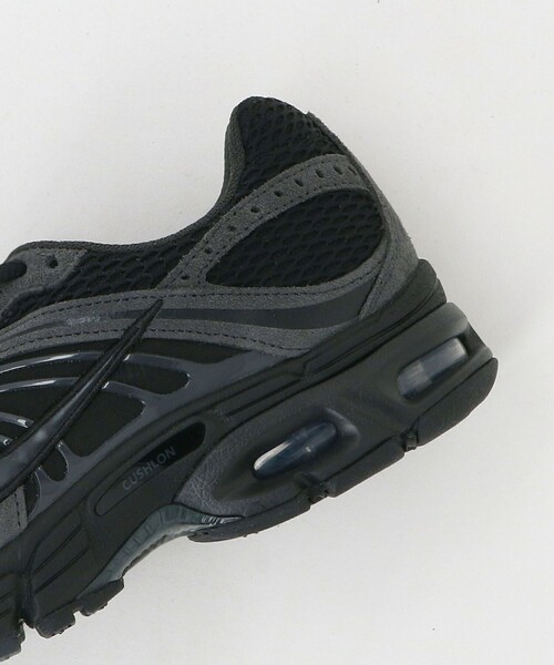 NIKE（ナイキ）の「＜NIKE＞エア マックス モト 2K SE スニーカー（スニーカー・レディース・ブラック/オフホワイト・23cm/24cm/22.5cm/23.5cm/25cm/24.5cm）」の14枚目の写真