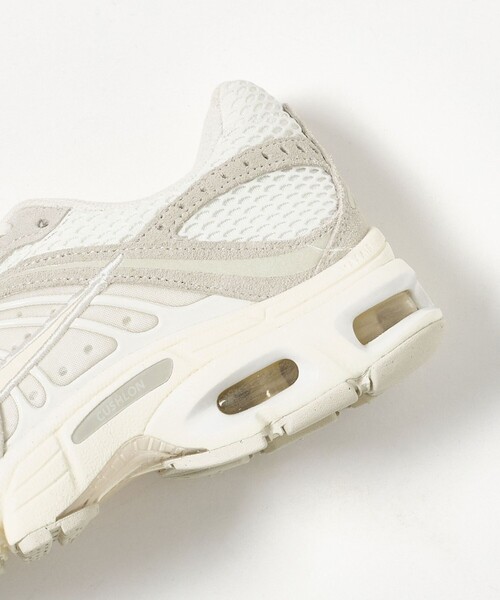 NIKE（ナイキ）の「＜NIKE＞エア マックス モト 2K SE スニーカー（スニーカー・レディース・ブラック/オフホワイト・23cm/24cm/22.5cm/23.5cm/25cm/24.5cm）」の20枚目の写真