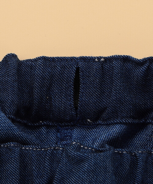 COMME CA ISM（コムサイズム）の「デニムライクストレッチ ハーフパンツ (ベビーサイズ)（その他パンツ・キッズ・ブルー・80-90cm）」の6枚目の写真