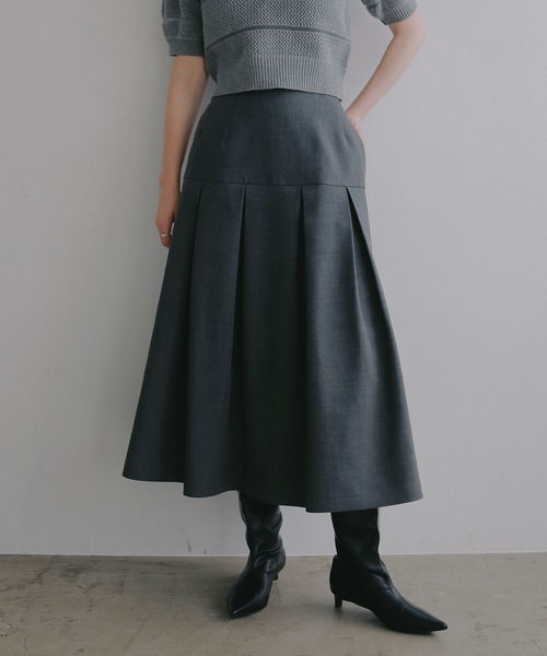 MANOF(マノフ)の「RUFFLE BELT FLARE SKIRT(スカート・レディース・ブラック/チャコールグレー・M/S)」の10枚目の写真