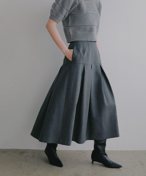 MANOF(マノフ)の「RUFFLE BELT FLARE SKIRT(スカート・レディース・ブラック/チャコールグレー・M/S)」の11枚目の写真