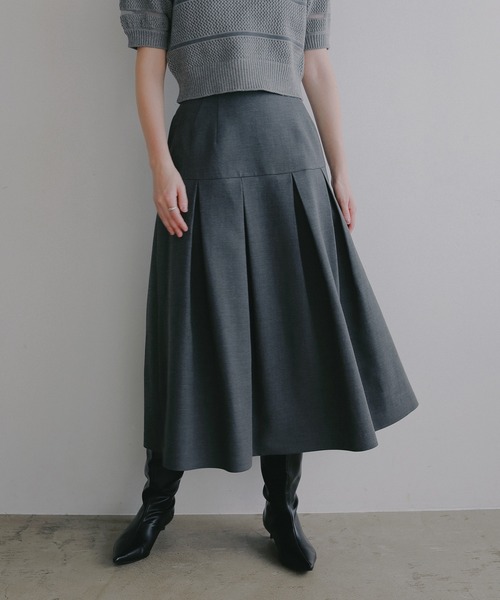 MANOF(マノフ)の「RUFFLE BELT FLARE SKIRT(スカート・レディース・ブラック/チャコールグレー・M/S)」の9枚目の写真