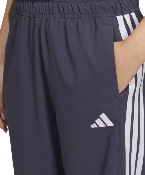 adidas(アディダス)の「アディダス adidas チームス ルーズフィット クロス パンツ(その他パンツ・レディース・ネイビー/ブラック・S/M/L/XL)」の9枚目の写真
