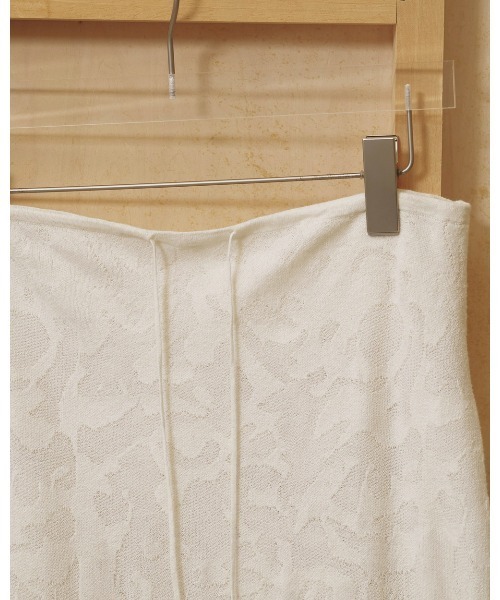 TODAYFUL（トゥデイフル）の「Jacquard Knit Skirt（スカート・レディース・チャコールグレー/キナリ・38inch/36inch）」の10枚目の写真