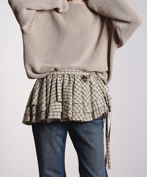 ROSE BUD（ローズバッド）の「(CREOLME)CHECK FRILL SKIRT（スカート・レディース・ブラック/ベージュ・ONE SIZE）」の2枚目の写真