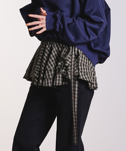 ROSE BUD（ローズバッド）の「(CREOLME)CHECK FRILL SKIRT（スカート・レディース・ブラック/ベージュ・ONE SIZE）」の3枚目の写真