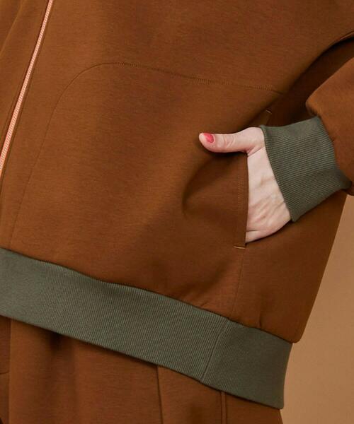 FRAPBOIS（フラボア）の「ライトスウェット（パーカー・レディース・ブラウン/ネイビー・1/2）」の6枚目の写真