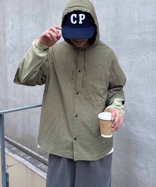 CIAOPANIC（チャオパニック）の「ワッフル袖切替ルーズシャツパーカー（シャツ/ブラウス・レディース・サックスブルー/カーキ/ネイビー・MEDIUM/LARGE）」の2枚目の写真