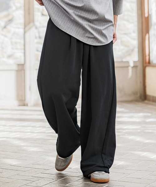 CAMBIO(カンビオ)の「mp14628- Urban Tuck Sweat Pants スウェットパンツ(AI-261-010)(スウェットパンツ・メンズ・ブラック/グレー・M/L)」の2枚目の写真