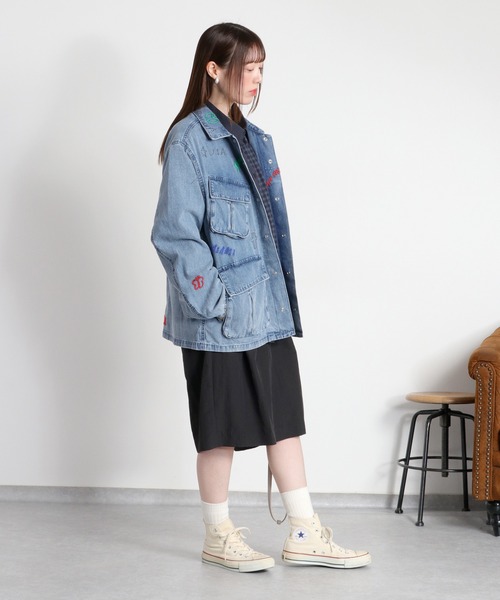 cepo（セポ）の「ラクガキアート刺繍＆プリント デニムカバーオール〈ユニセックス〉（デニムジャケット・レディース・ワンウォッシュ/ライトインディゴブルー・M）」の13枚目の写真