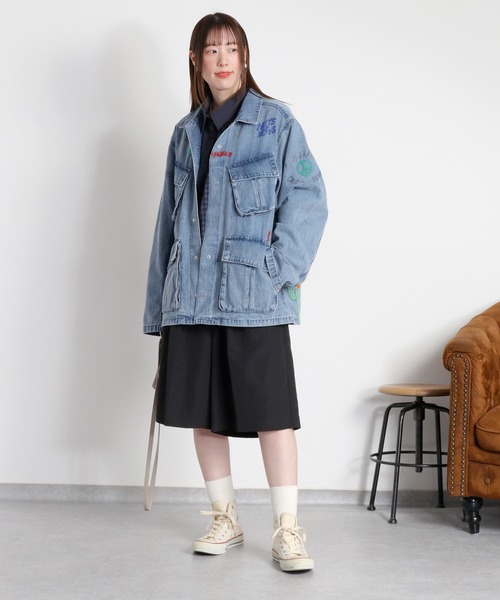 cepo（セポ）の「ラクガキアート刺繍＆プリント デニムカバーオール〈ユニセックス〉（デニムジャケット・レディース・ワンウォッシュ/ライトインディゴブルー・M）」の9枚目の写真