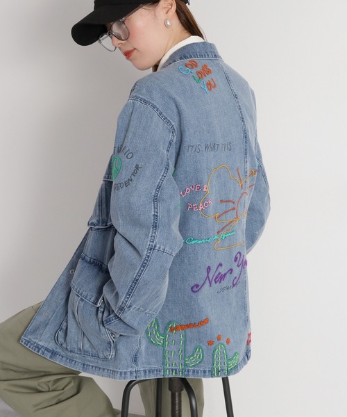 cepo(セポ)の「ラクガキアート刺繍&プリント デニムカバーオール〈ユニセックス〉(デニムジャケット・レディース・ワンウォッシュ/ライトインディゴブルー・M)」の5枚目の写真