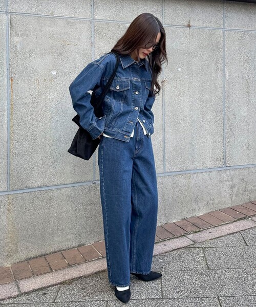 fredy emue(フレディエミュ)の「《セットアップ対応》ワイドテーパードデニムパンツ(デニムパンツ・レディース・ブルー/ネイビー・36/38)」の6枚目の写真