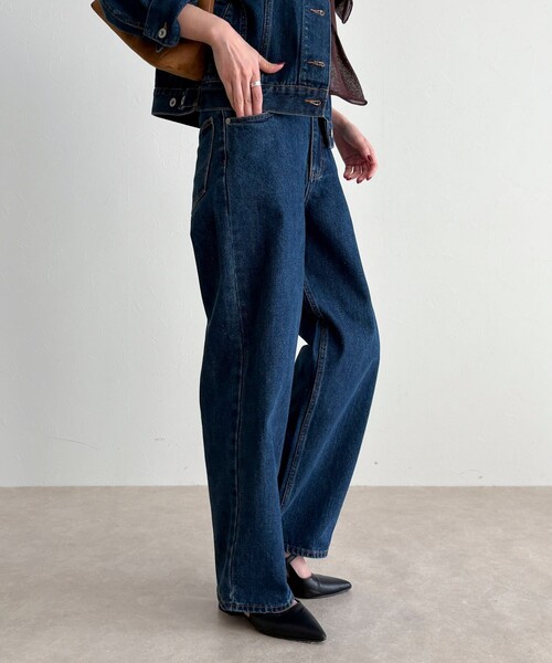 fredy emue(フレディエミュ)の「《セットアップ対応》ワイドテーパードデニムパンツ(デニムパンツ・レディース・ブルー/ネイビー・36/38)」の18枚目の写真
