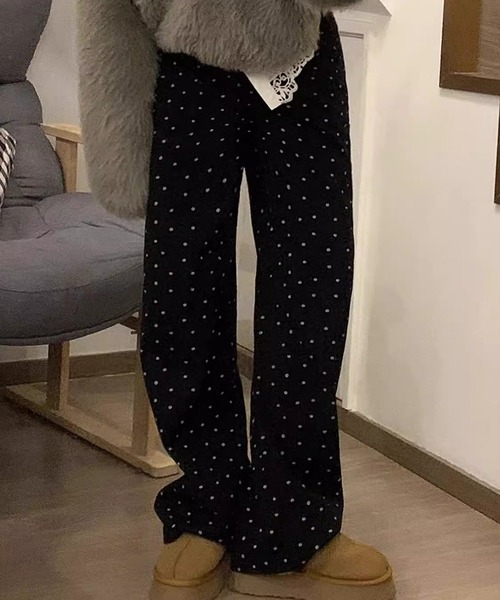shyam inspiration(シャムインスピレーション)の「小花柄ストレートデニムパンツ(デニムパンツ・レディース・ブラック・L/M)」の16枚目の写真