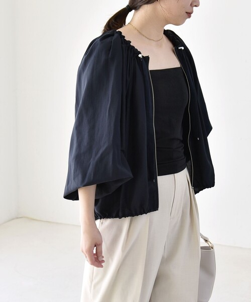 美品✨セオリー CRUSHED SATIN ブルゾン お家洗い可 ネイビー S quaranciel:〈洗濯機可能〉シアー ドロスト ギャザー ショート