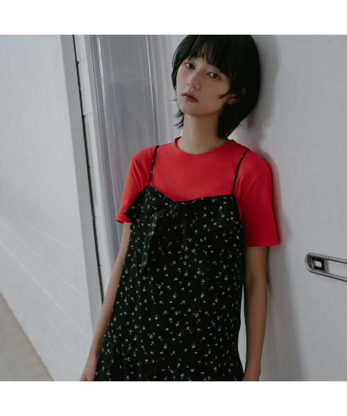 LAP（ラップ）の「フラワープリントロングノースリーブワンピース AS1WO260（ワンピース・レディース・ブラック/アイボリー・FREE）」の4枚目の写真